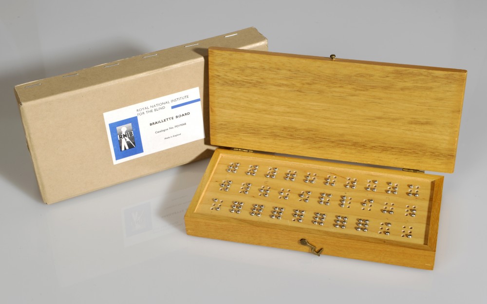 Boîte d’apprentissage du Braille