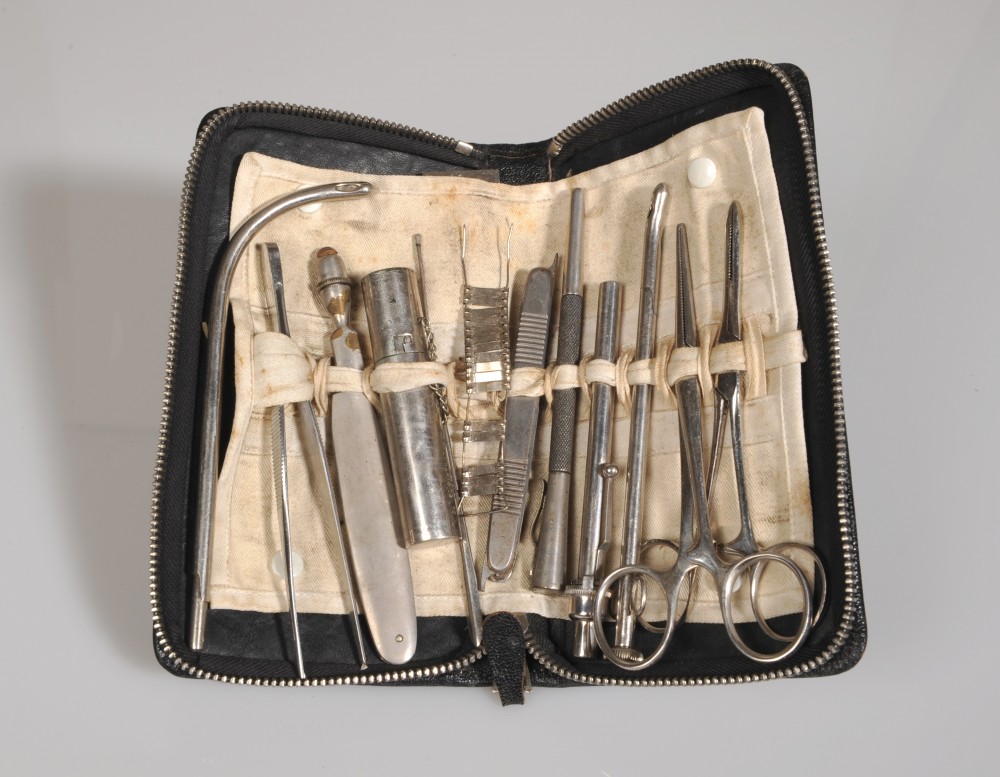 Trousse chirurgicale (chirurgie générale)
