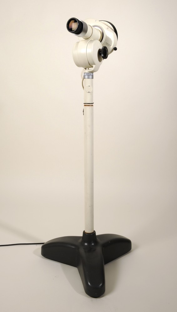 Projecteur mobile d’optotypes
