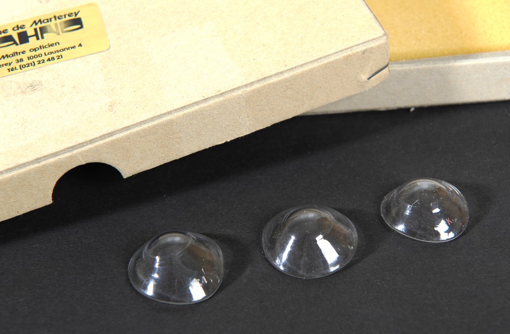 Verres de contact scléraux de R.A.