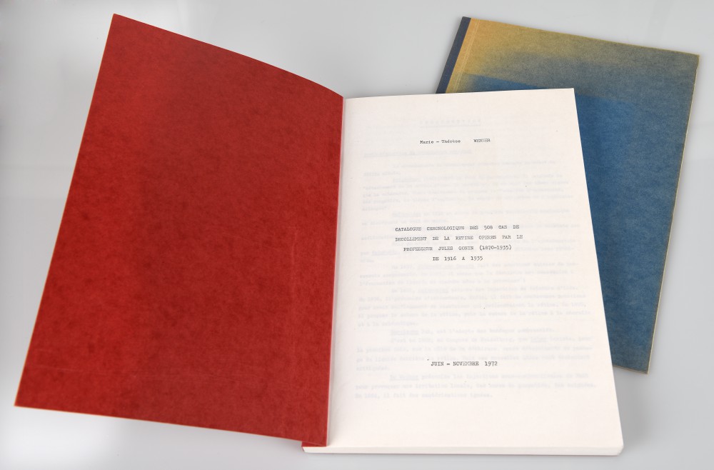 2 exemplaires brochés d'un travail pour diplôme de bibliothécaire de Marie-Thérèse Wenner