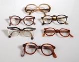 6 paires de lunettes cerclées d’écaille ou plastique